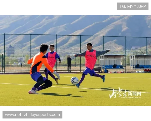 足球学院完善青训守门员训练营师资配置与评估，守门员培训俱乐部